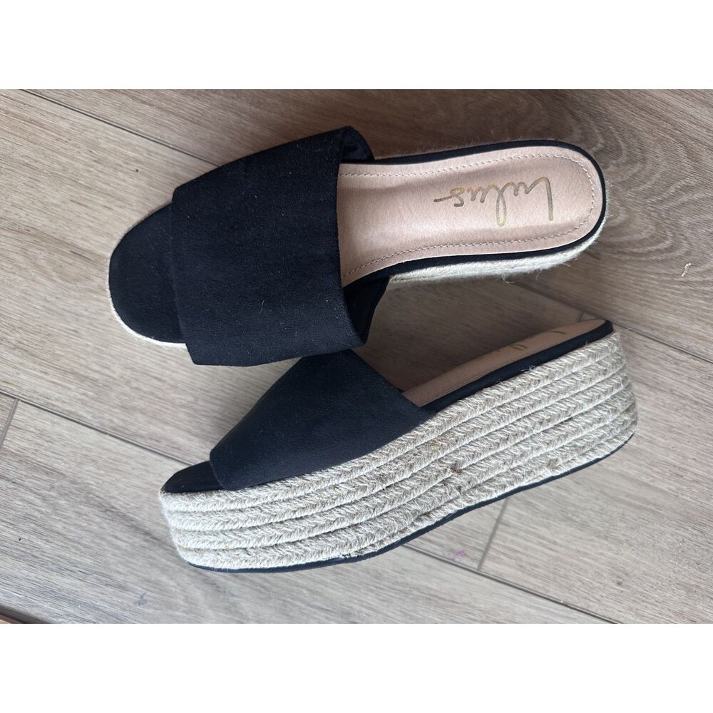 Lulu Women’s Size 8.5 Black Platform Slide Sandals Chunky 2.5” Flatform